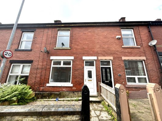 Knowles Street, Radcliffe, M26