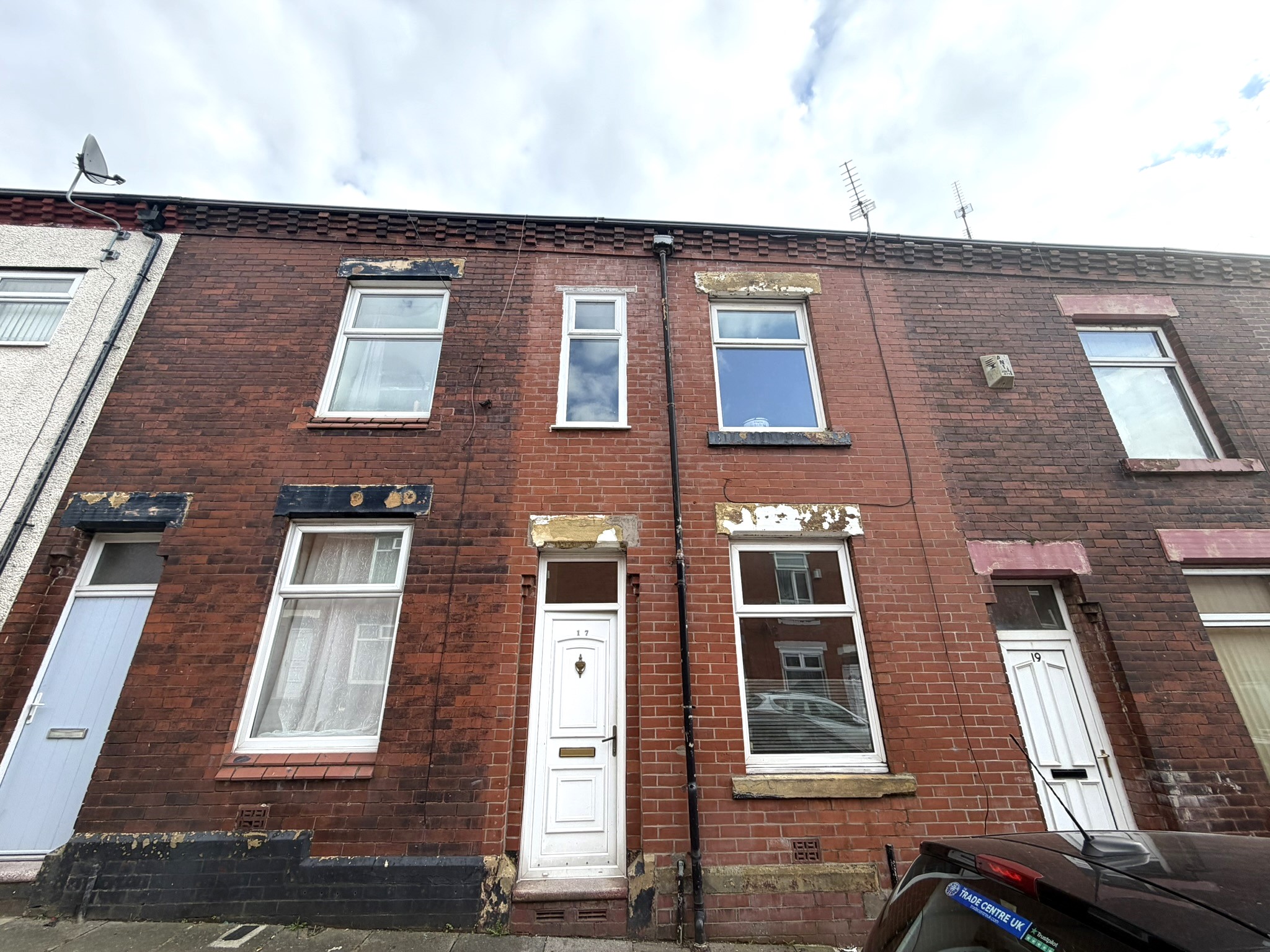 Forest Street, Oldham, OL8